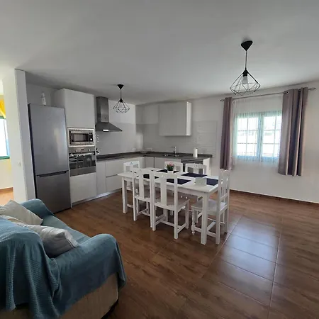 דירה Casa Memela 6 *